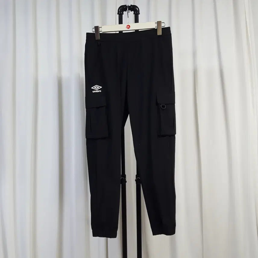 [BUNJANG] Umbro Men's Cargo Jogger Pants Black Size 30 / 21년 엄브로 남성 카고 밴딩바지 조거팬츠 블랙 30추천 오일장