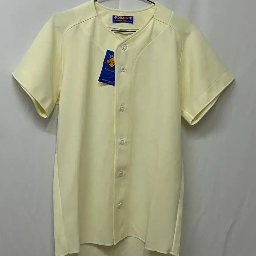 [BUNJANG] Descente Japan Baseball Jersey Short Sleeve / 데상트 일본판 베이스볼 저지 유니폼 반팔 아이보리 미사용품