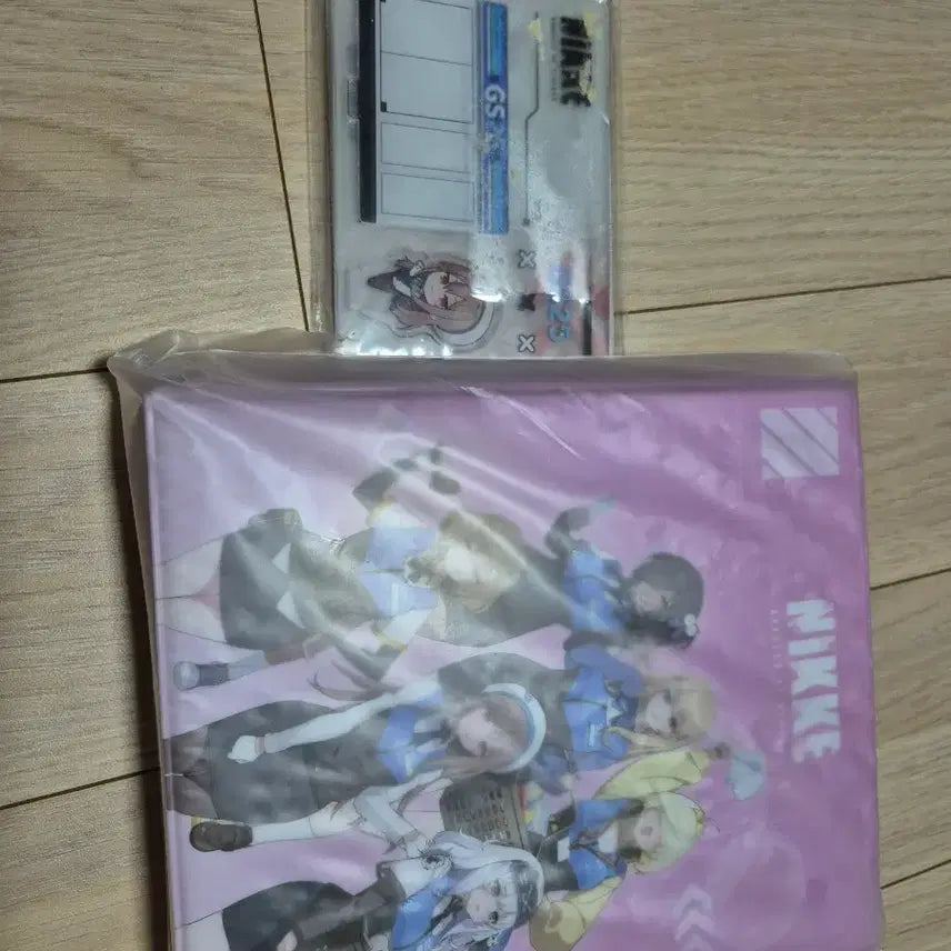 [BUNJANG] Nikke GS25 Collaboration Binder & Raphi SD Acrylic Stand / 니케 gs25 콜라보 바인더& 라피 sd 아크릴