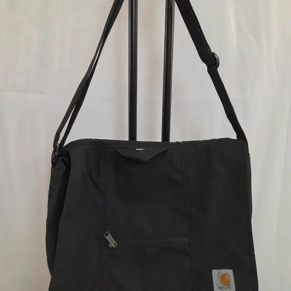 [BUNJANG] Carhartt Black Messenger Bag / 칼하트 CARHARTT 블랙 메신저백 크로스백 대용량