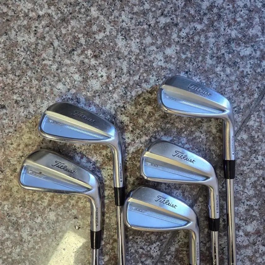 [BUNJANG] Titleist T100 3rd Gen Iron Set with Dynamic Gold Tour Issue X100 Shafts / 한국정품 특수주문 T100 투어이슈 X100 아이언세트