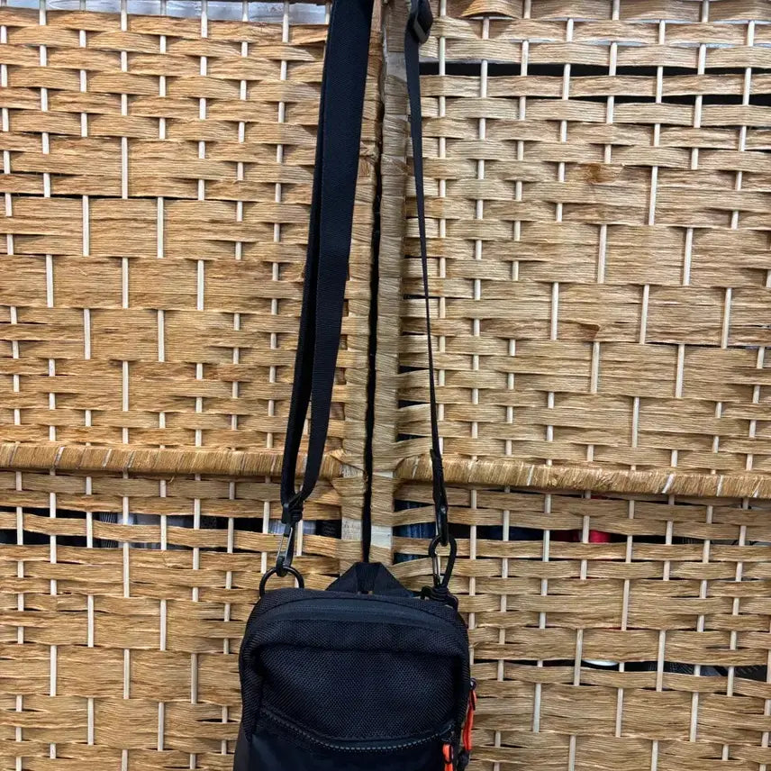 [BUNJANG] Adidas Mini Crossbody Bag Black / 아디다스 미니 크로스백 블랙