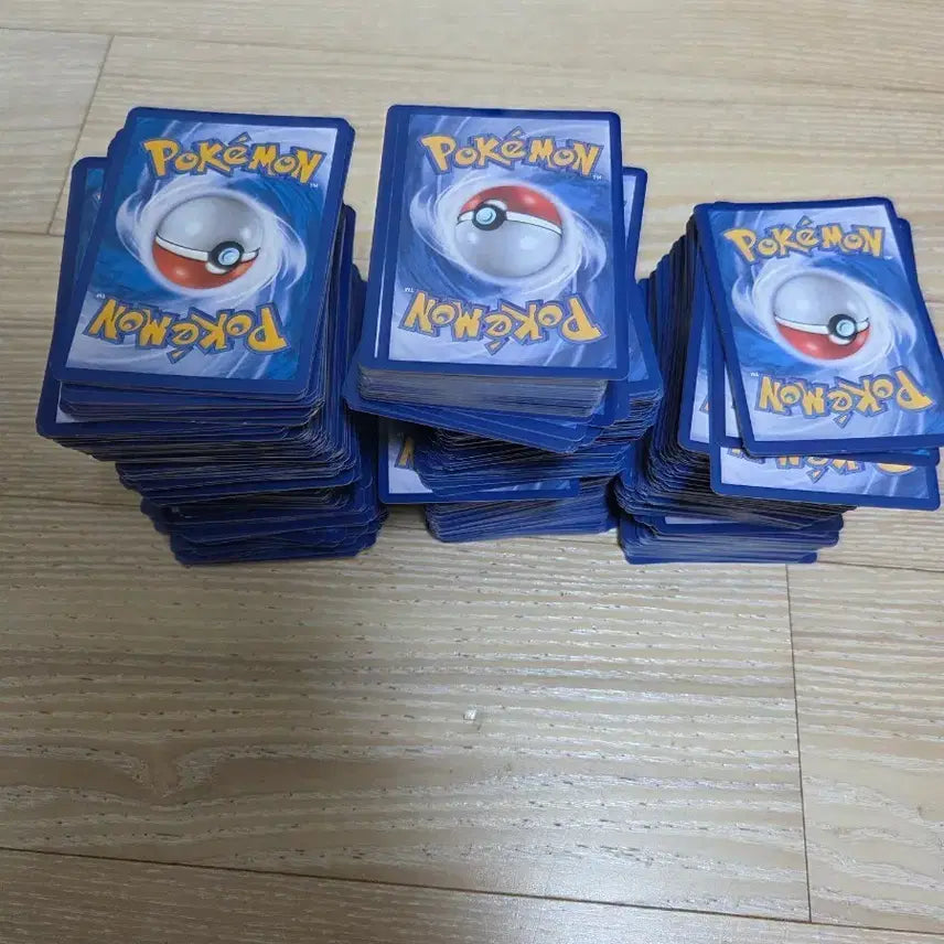 [BUNJANG] Pokemon Cards Bundle - 1000 Cards (2017-2019 & Recent) / 포켓몬카드 2017~2019년 약 300장, 최신카드 약 700장 총 1000장 일반 잡카드 일괄 판매합니다