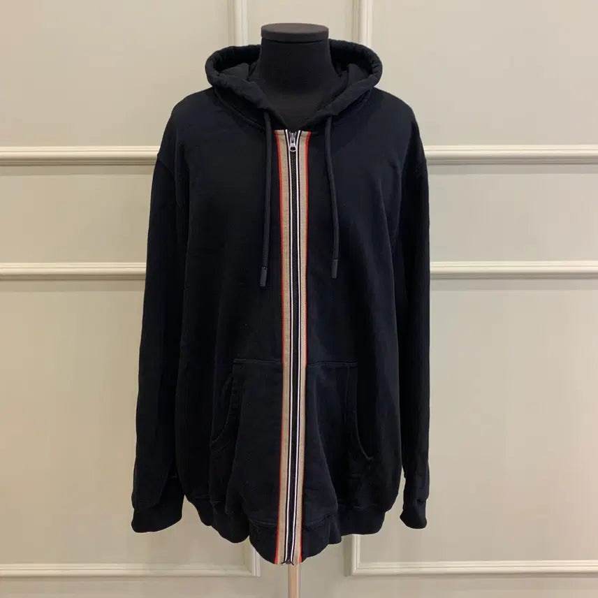 [BUNJANG] Burberry Zip-Up Jacket / 267001486 BURBERRY  CLOTHES JACKET ZIP U