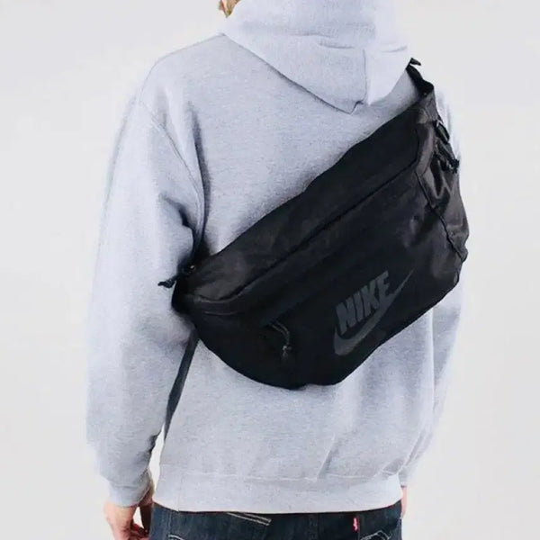 [BUNJANG] Nike Tech Hip Pack Black / [OS] 나이키 테크 힙 팩 블랙