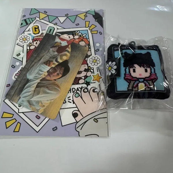 [BUNJANG] G-Dragon Pop-up Store Gift Photocard and Keyring Set / 지디 팝업 기프트