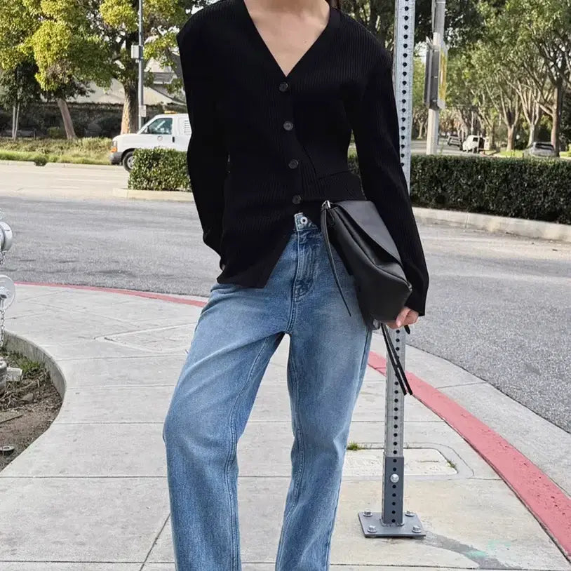 [BUNJANG] Orr Hourglass V-Neck Cardigan Black / 오르 orr 아워글래스 브이넥 가디건 블랙