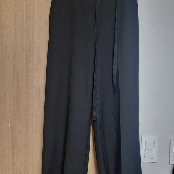 [BUNJANG] High-Waist Wide Leg Slacks Pants with Back Banding / 새상품/허리포인트뒷밴딩 와이드 슬랙스 팬츠