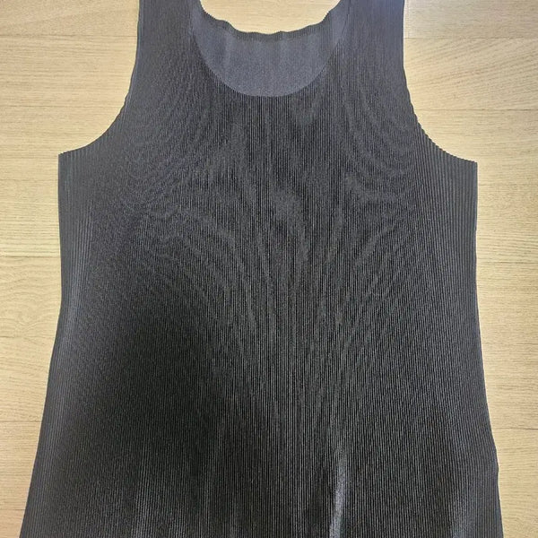 [BUNJANG] Pleats Please Black Mist Sleeveless Top Size 3 / 플리츠플리즈 블랙 미스트 민소매 탑 사이즈 3팝니다