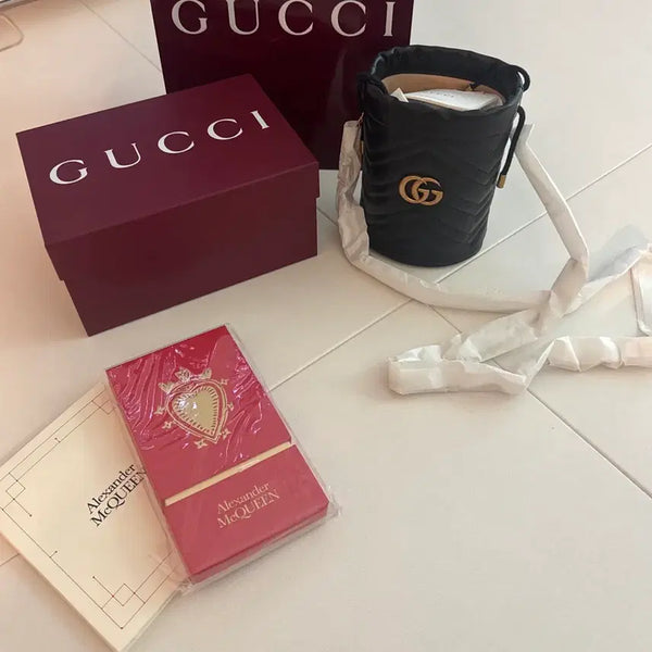 [BUNJANG] Gucci Marmont Matelassé Bucket Bag Black / [정품][새상픔]미사용-GUCCI 마몬트 마틀라세 버킷백 블랙