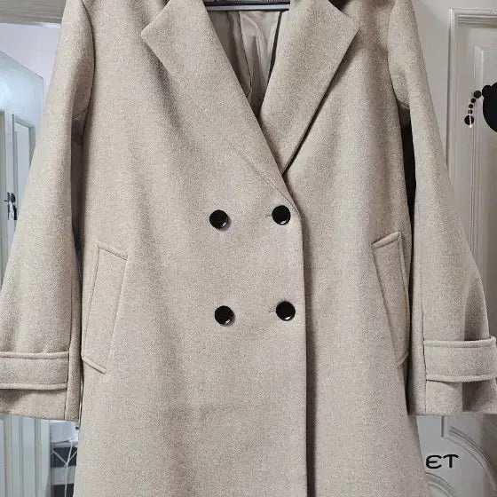 [BUNJANG] Unbranded Beige Double-Breasted Coat / [브랜드명 미상] 베이지 더블 코트