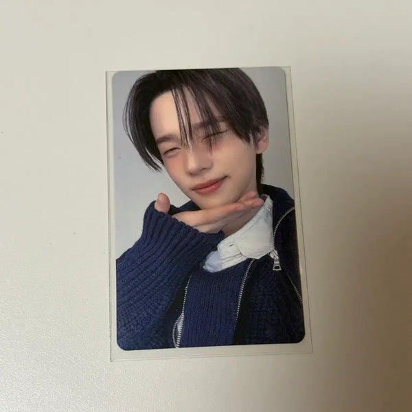 [BUNJANG] NO TRAGEDY COMPACT Ver. (HUSH) Universal Shin Yu / NO TRAGEDY COMPACT Ver. (HUSH) 유니버셜 신유