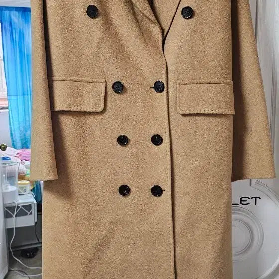 [BUNJANG] Beige Double Breasted Long Coat / 베이지색 더블 롱 코트