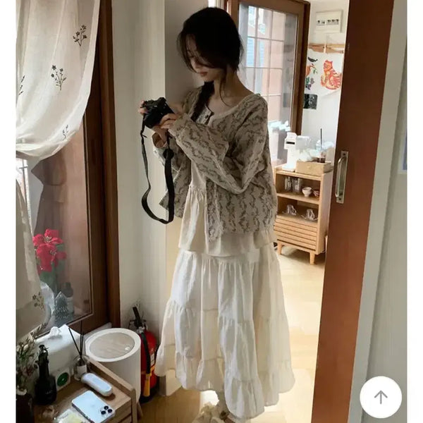 [BUNJANG] Robel Tikki Flare Skirt Ivory Free Size / 로버블 티키 캉캉 플레어 스커트 아이보리 프리