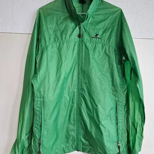 [BUNJANG] Climberholic Windbreaker Jumper Green Size 95 / 클라이머홀릭 바람막이 점퍼