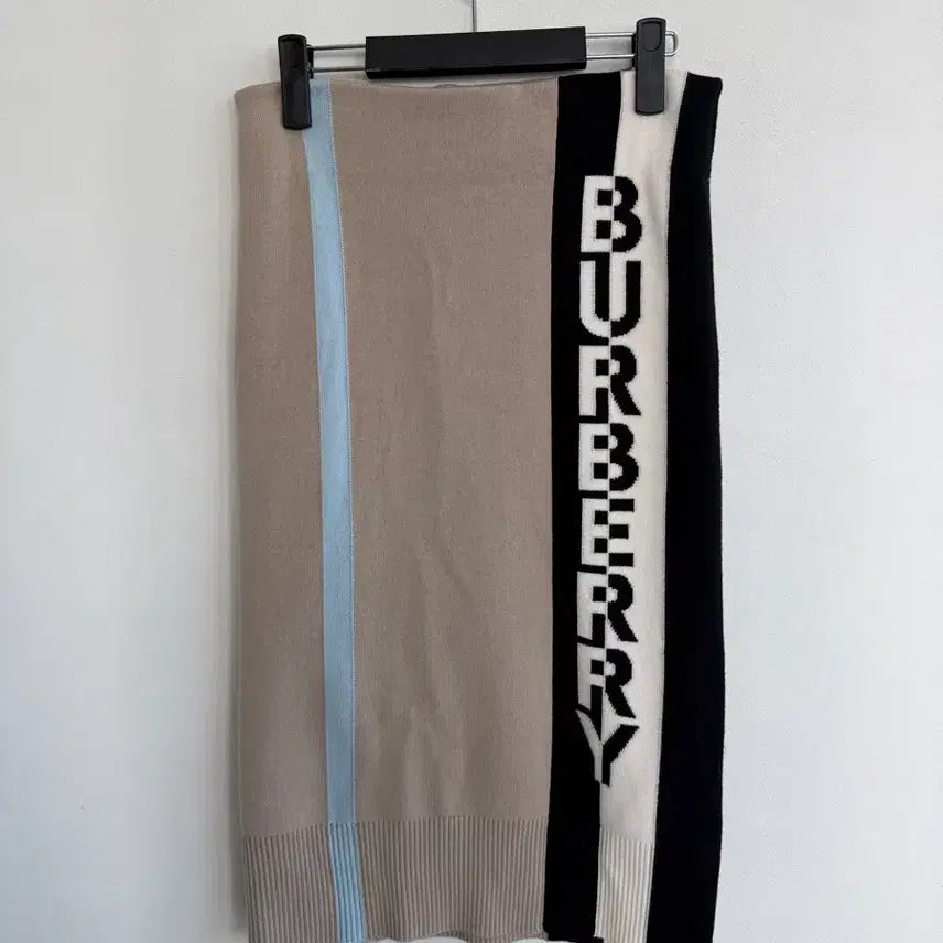 [BUNJANG] Burberry Knit Skirt / 버버리 니트 스커트