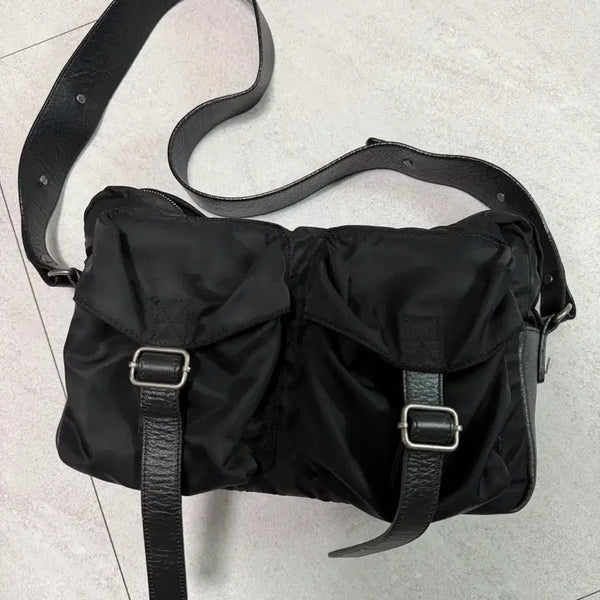 [BUNJANG] YOUTH Camera Bag Nylon Early Version / 유스 카메라백 나일론 초기버전