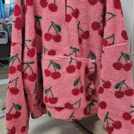 [BUNJANG] Cherry Pattern Fleece Zip-Up Hoodie Pink / 체리 패턴 덤블 후드 뽀글이 집업 핑크