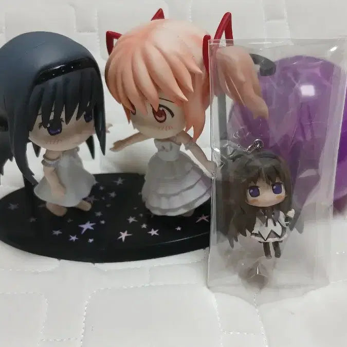 [BUNJANG] Puella Magi Madoka Magica Homura Karacollect Torso Gacha Figure Charm Bundle Set / 마법소녀 마도카 마기카 마마마 호무라 고전 카라코레 키링 마스코트 토르소 가챠 피규어 캡슐 흰원피스 카랴큥 묶음판매