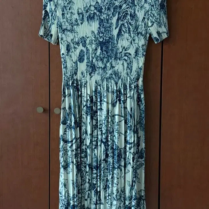 [BUNJANG] Pleated Floral Pattern Dress / 플리츠 원피스