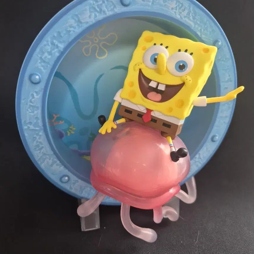 [BUNJANG] Pop Mart SpongeBob and Patrick's Swim Time Big Figure / 팝마트 스폰지밥과 해파리의 수영 시간 빅 피규어