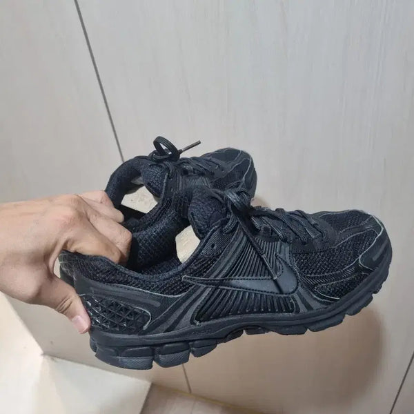 [BUNJANG] Nike Zoom Vomero 5 Black Sneakers 280 / 나이키 줌보메로5 블랙 운동화 280