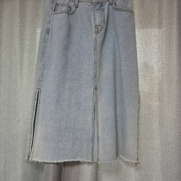 [BUNJANG] Light Wash Midi Long Denim Skirt / 연청 미디 롱 데님 스커트
