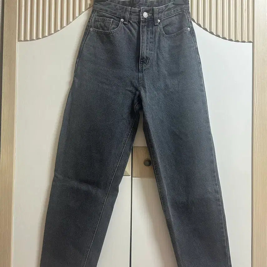 [BUNJANG] 8 Seconds Straight Fit Jeans Gray / 에잇세컨즈 스트레이트핏 청바지 회색