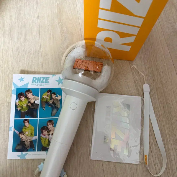 [BUNJANG] RIIZE Official Light Stick 'RIIZING' Full Set / 라이즈 응원봉 라브봉 풀박 양도