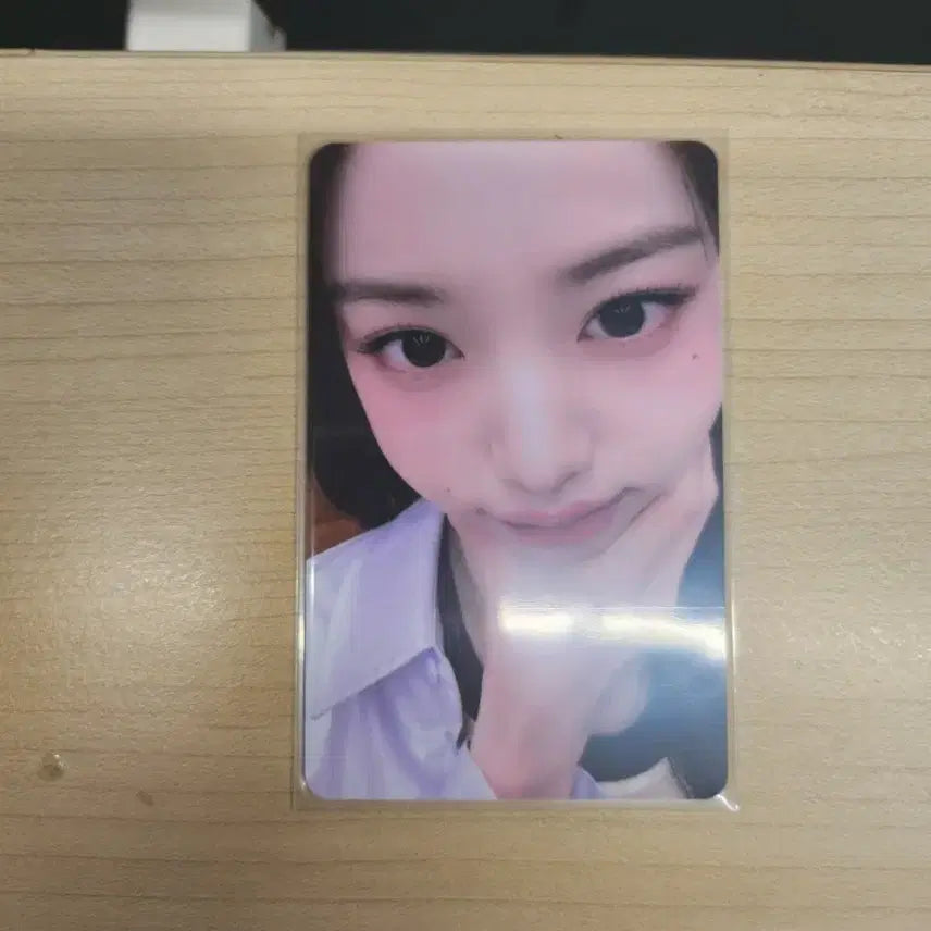 [BUNJANG] IVE Wonyoung Full Shot Photocard / 아이브 원영 얼빡 포카 급처