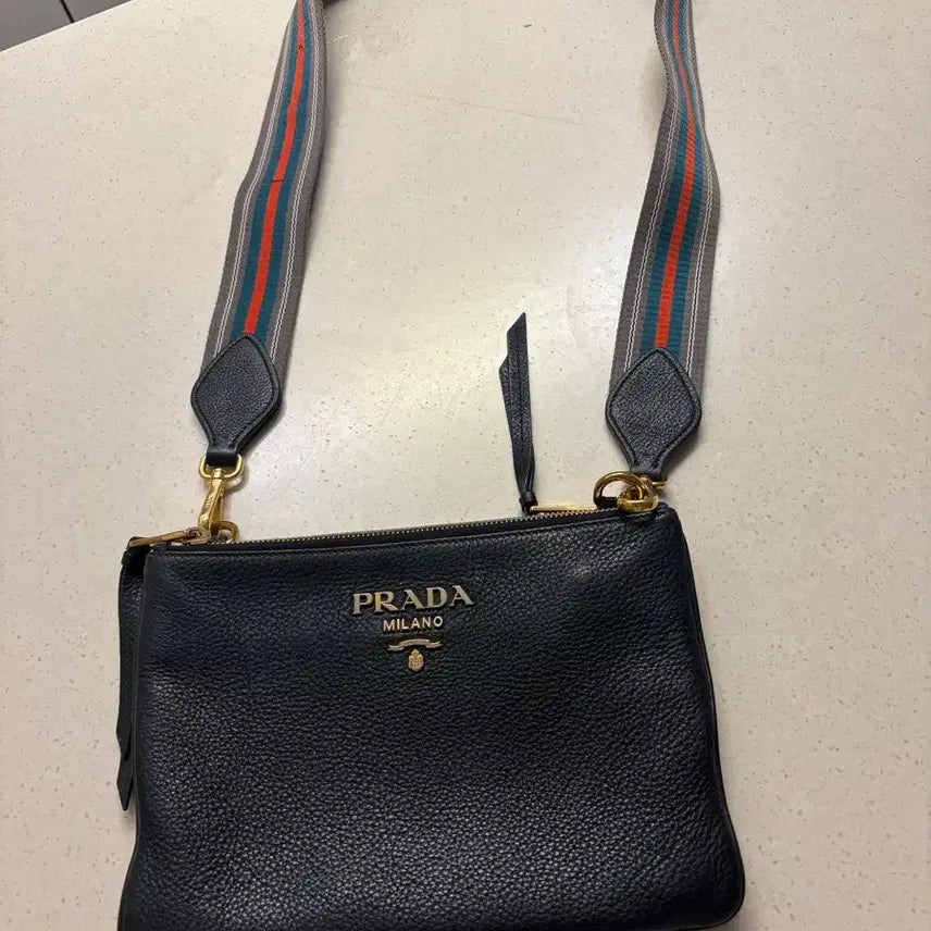 [BUNJANG] Prada Black Leather Clutch Bag / 프라다 블랙 가방