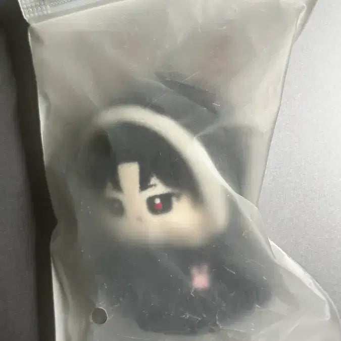 [BUNJANG] Kim Sol-eum 5cm Doll Keychain (Gye-dam Chul-geun Pop-up Store) / 괴담출근 괴출 김솔음 공식 팝업 스토어 5cm 인형 키링 5깅 미개봉