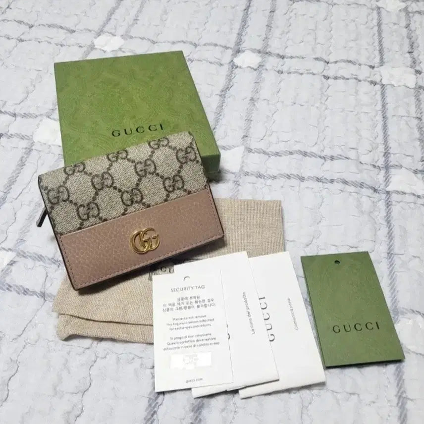 [BUNJANG] Gucci Marmont GG Bifold Wallet / 구찌 마몬트GG 반지갑팝니다