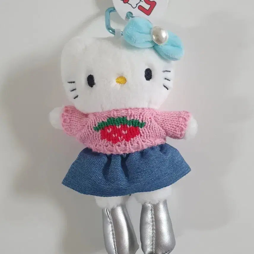 [BUNJANG] Long-Legged Kitty Knit Keychain / 롱다리키티 통통 니트 키링