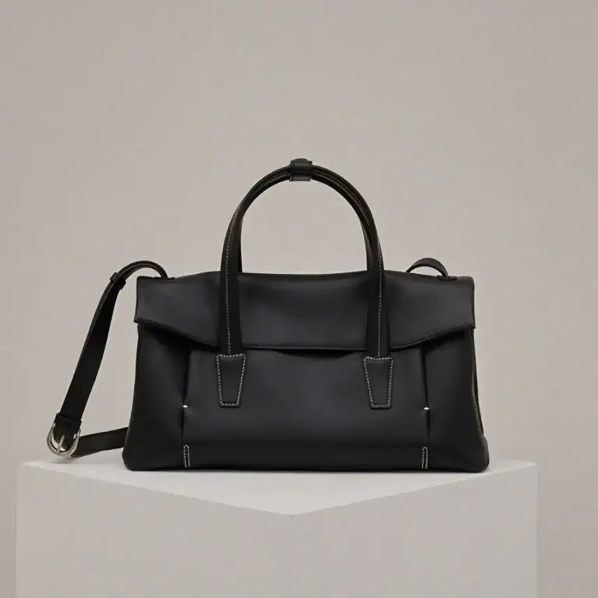 [BUNJANG] Otherand Emma Bag Black Tote Bag / 아더앤드 엠마백 엠마 otherand emma bag 아더템포 디자이너브랜드 디브 토트백 미니멀 출근 가방 학생 직장인