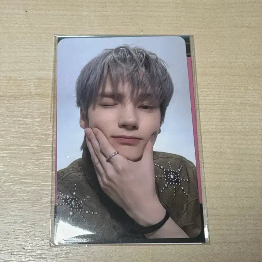 [BUNJANG] TXT Huening Kai VR Photocard / 투바투 투모로우바이투게더 vr 브이알 포카 휴닝카이