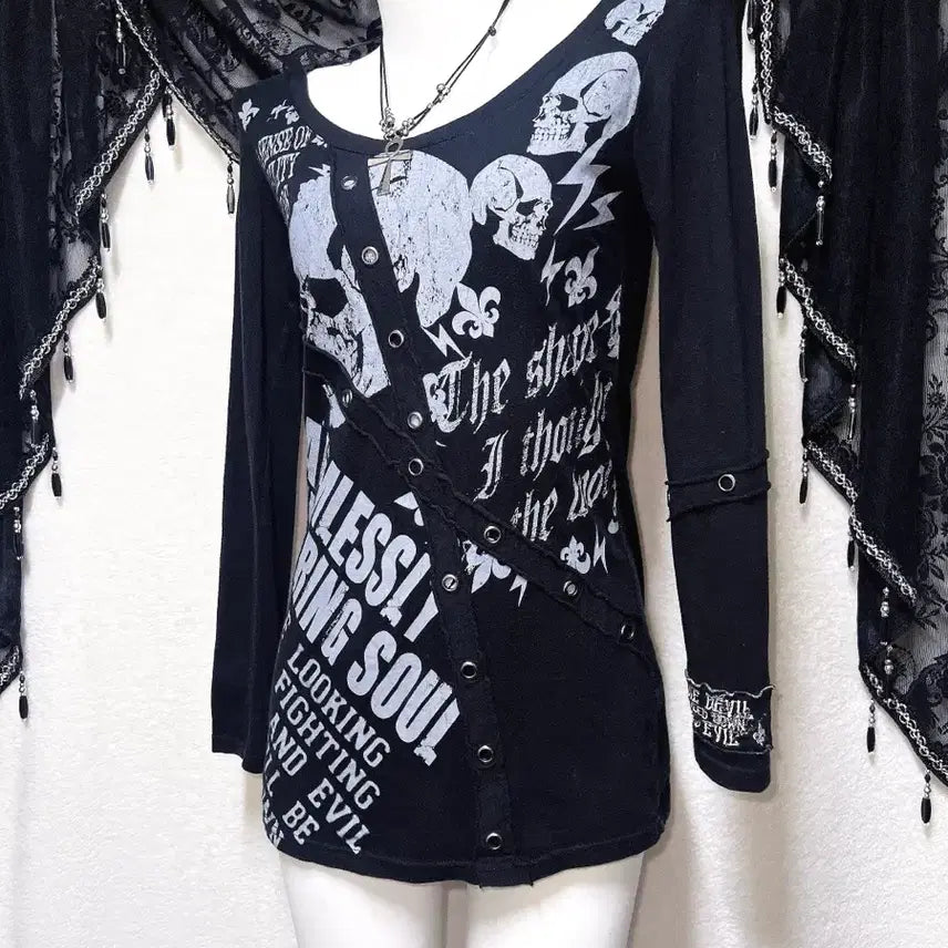 [BUNJANG] Ghost of Harlem Skull Lettering Long Sleeve Gothic Punk Y2K Top / 고스트오브할렘 스컬 레터링 롱슬리브리스 고딕 펑크 y2k 와투케 핀터 00