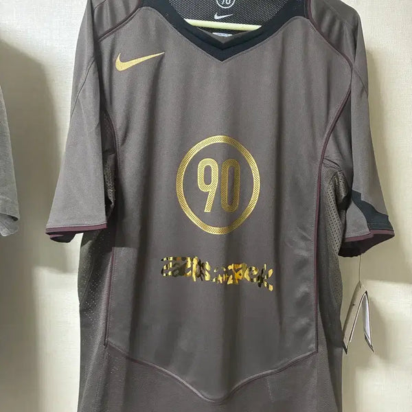 [BUNJANG] Nike Total 90 Travis Scott Custom T-Shirt / 나이키 토탈90 반팔 트래비스 스캇(자컷)