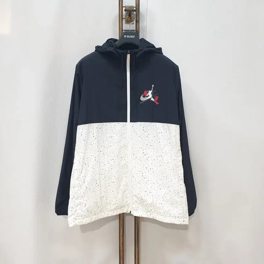 [BUNJANG] Nike Jordan Jumpman Classic Windwear Jacket / (JJ31064)나이키조던 점프맨 클래식 윈드웨어 자켓 110
