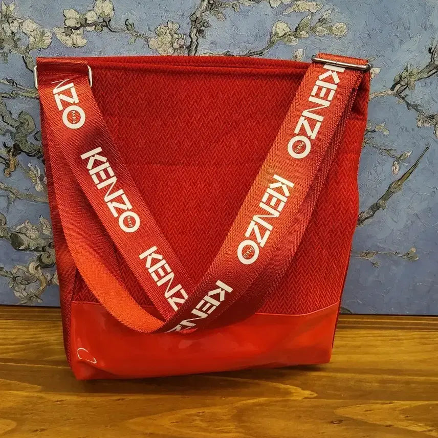 [BUNJANG] Kenzo Logo Strap Shoulder Bag Red / 겐조 로고 스트랩 숄더백 레드