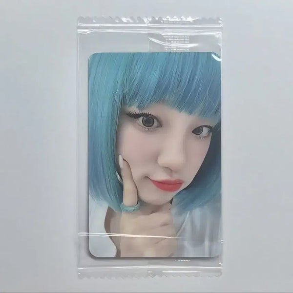 [BUNJANG] GIDLE Yuqi KETAFO Outfit Photocard / 아이들 two 우기 케타포 와이프 착장 포토카드 판매합니다
