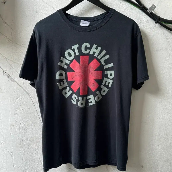 [BUNJANG] Red Hot Chili Peppers 00s Band T-Shirt Mint / [M] 00's OG 레드핫 칠리 페퍼스 티셔츠 빈티지 밴드티 하드페이딩