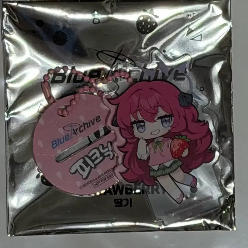 [BUNJANG] Blue Archive Iroha Mini Acrylic Stand Keyring / 블루아카이브 피크닉 이로하 미니 아크릴 스탠드 키링
