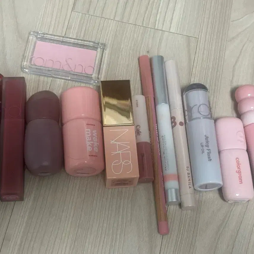[BUNJANG] Cosmetics Bundle / 화장품