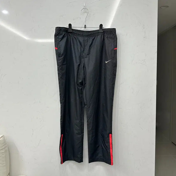 [BUNJANG] Nike 00s Black Red Swoosh Side-Zip Climafit Banding Track Pants XL / 나이키 00s 블랙 레드 스우시 사이드지퍼 클라이마핏 밴딩 트랙팬츠 XL