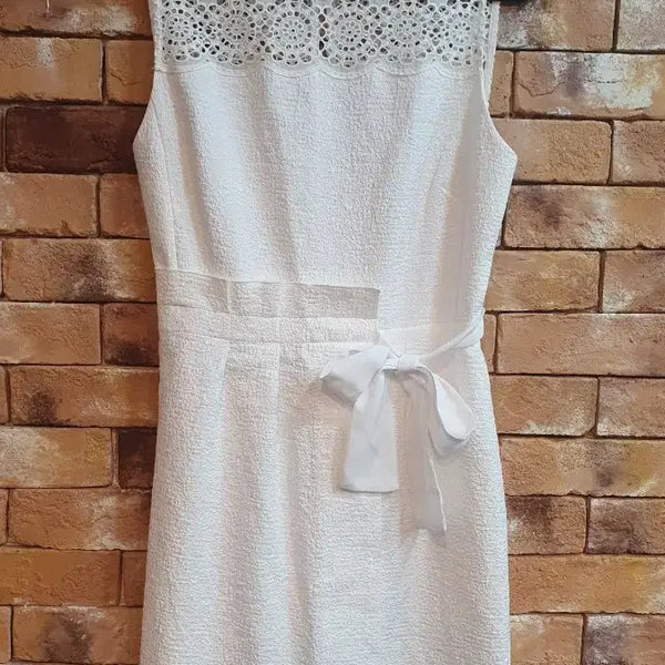 [BUNJANG] Sandro White Punching Lace Dress / 산드로 화이트 레이스 원피스