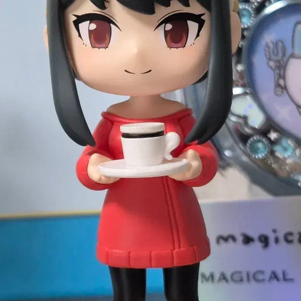 [BUNJANG] Pop Mart Spy x Family Yor Forger Figure / (상자X) 팝마트 스파이패밀리 요르 포저 피규어 팝니다