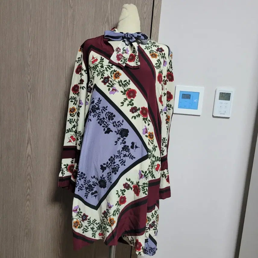 [BUNJANG] Sandro Pattern Silk Long Blouse / 산드로 패턴 실크 롱 블라우스 원피스겸용