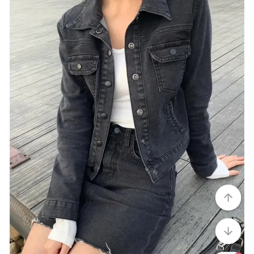 [BUNJANG] Timeline Seoul Black Denim Jacket / 타임라인 서울 흑청 데님 자켓