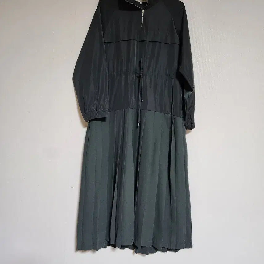 [BUNJANG] Celeb Shop 2022 Overfit Long Dress / 셀렙샵2022오버핏 롱원피스55반~66반